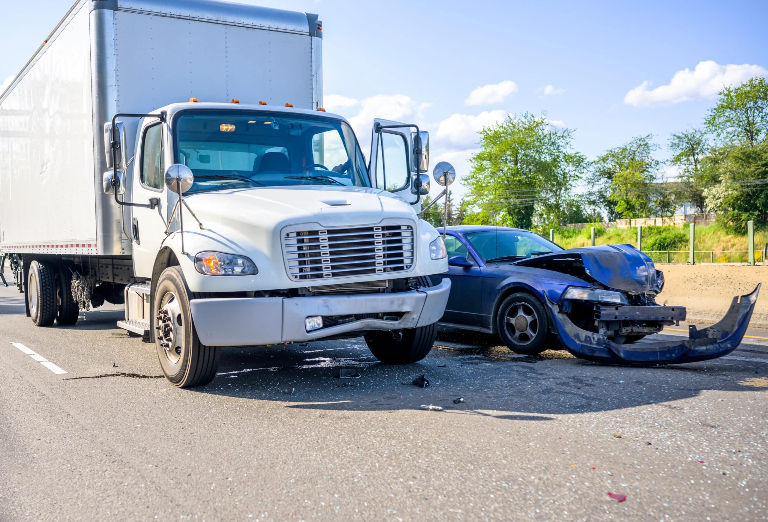 10 Essential Steps After an Amazon Truck Accident in New York - Denlea ...